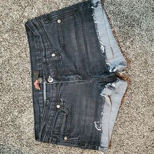 🌟Forever 21 Denim Cut Off Shorts